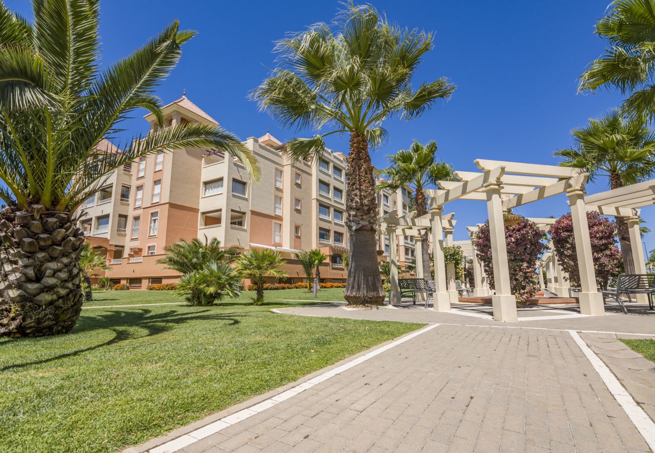 Appartement in Isla Canela - Las Arenas - Haraganes Beach HLHA215P214