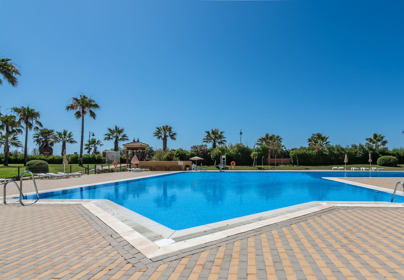 Appartement in Isla Canela - Los Cisnes - Haraganes Beach HLHC120P29