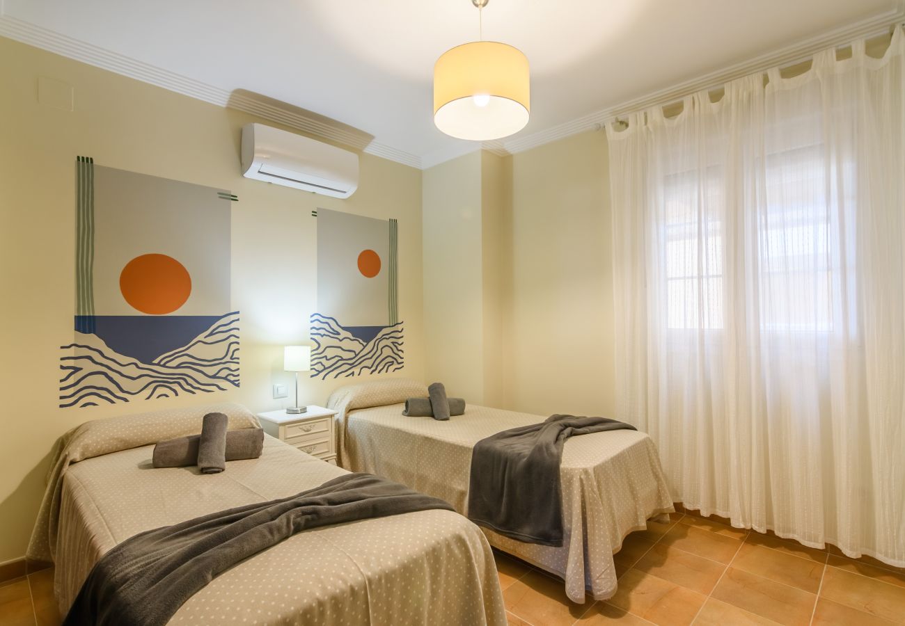 Apartamento em Isla Canela - Las Arenas - Haraganes Beach HLHA23P238