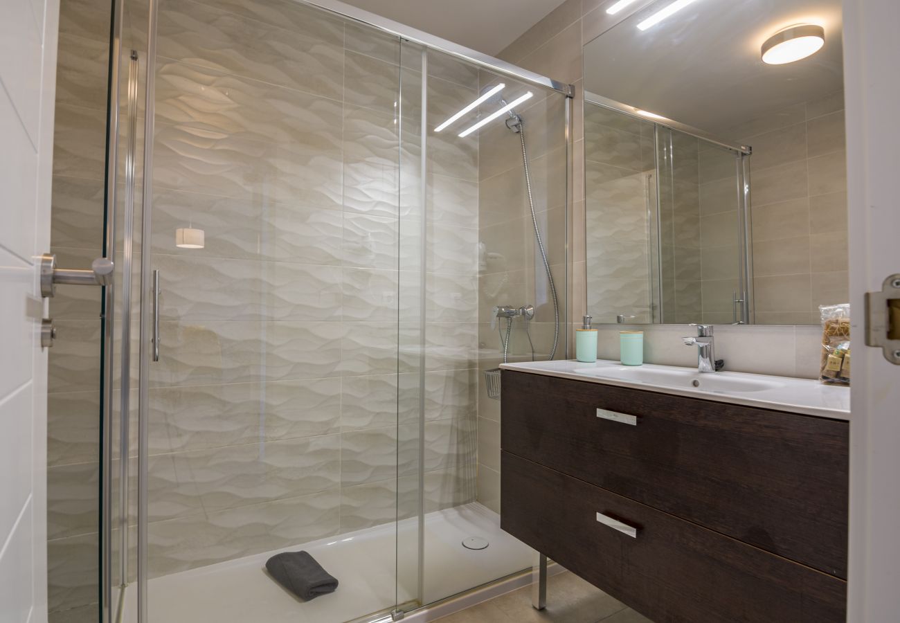 Apartamento em Isla Canela - Las Arenas - Haraganes Beach HLHA215P214