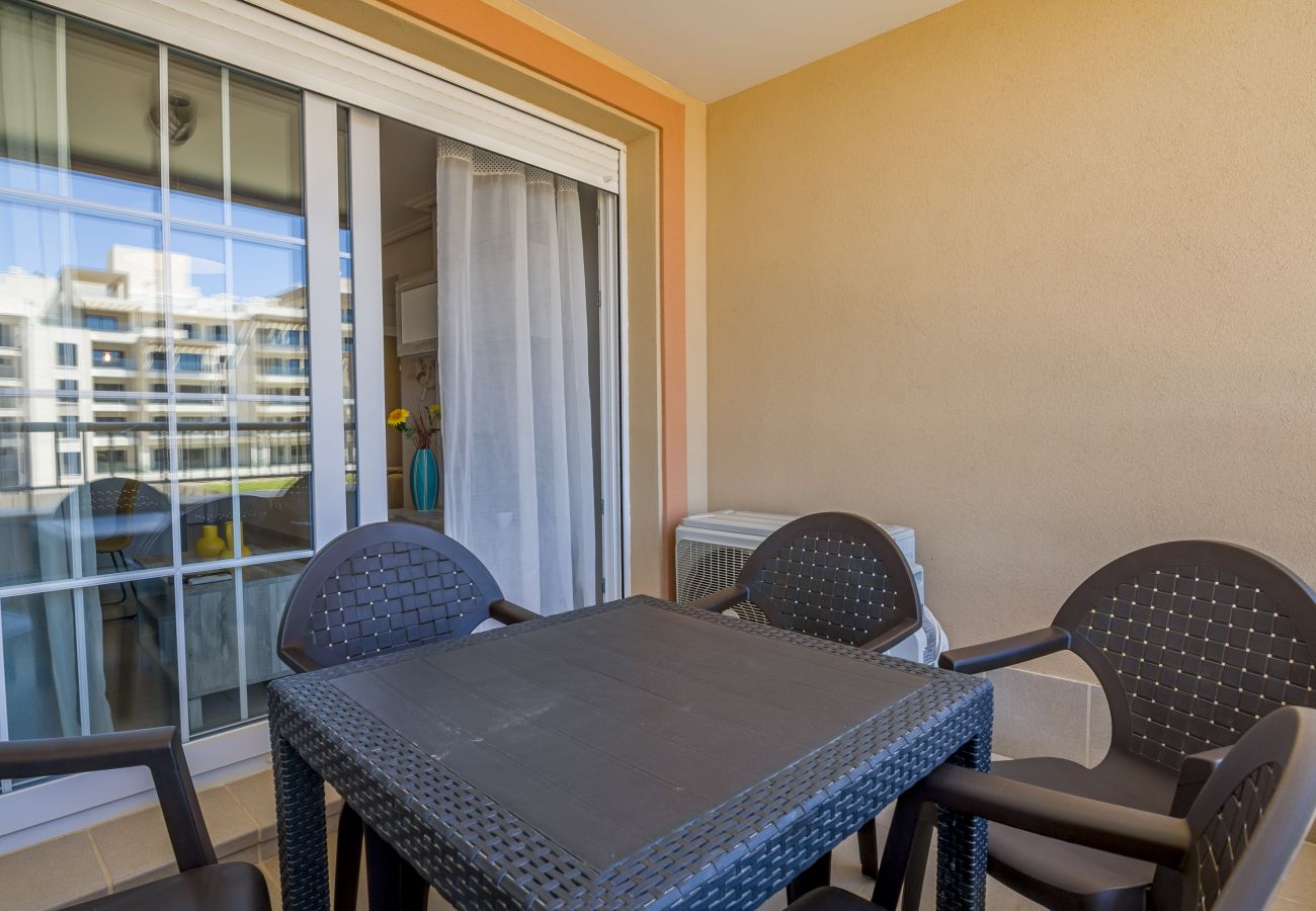 Apartamento em Isla Canela - Las Arenas - Haraganes Beach HLHA215P214