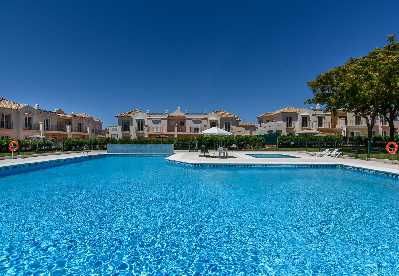Terraced House in Ayamonte - Vista Hermosa - Costa Esuri EVHH167P00